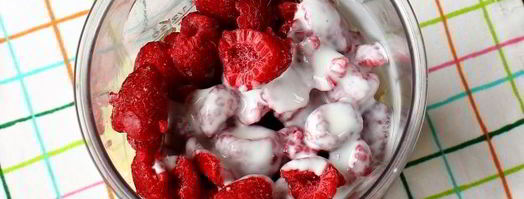 смузи с малиной, яблоком и грушей. Шаг 6