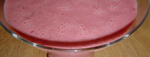 вишневый смузи с йогуртом и овсяными хлопьями. Шаг 5