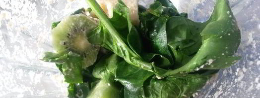 зеленый смузи на фундучном молоке. Шаг 4