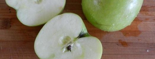 сок из свеклы, яблок, моркови и лимона. Шаг 4