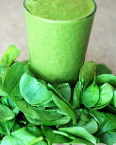 Сок из яблока моркови и шпината