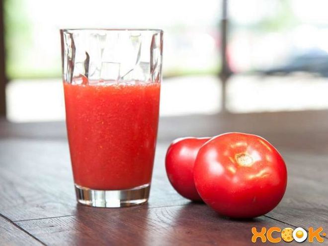 Рецепт свежего томатного сока