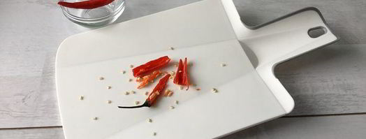 томатный сок с зеленой гречкой, сельдереем и сметаной. Шаг 7