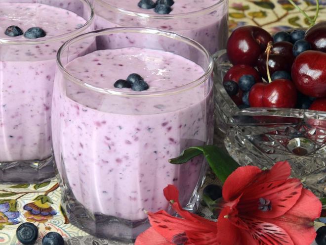 Рецепт творожно-черничного коктейль