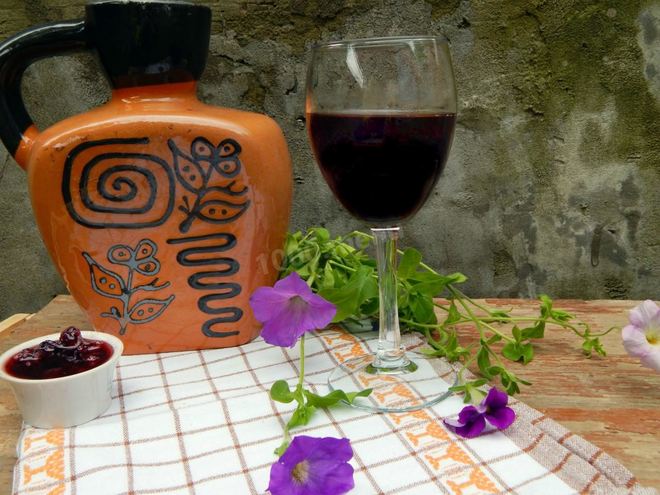 Рецепт вина из забродившего варенья