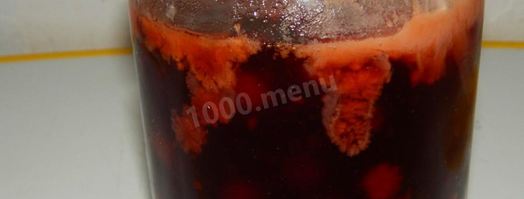 вино из забродившего варенья. Шаг 3