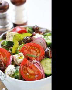 Греческий овощной салат