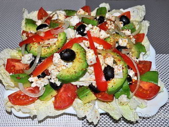 Рецепт греческого салата с авокадо