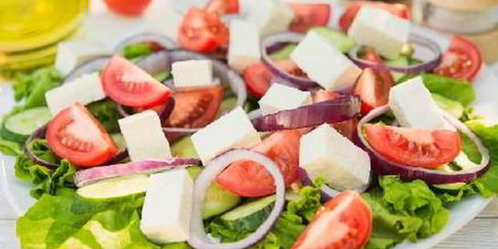 Греческий салат с заправкой MAGGI корона салата