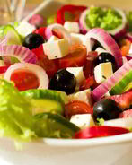 Салат греческий с бальзамическим уксусом