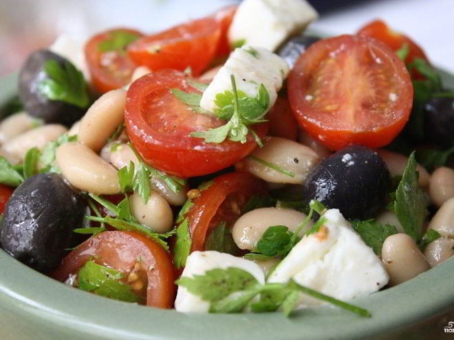 Рецепт салата греческого с фасолью