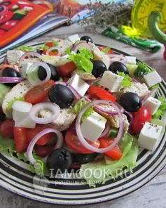 Салат Греческий с курицей