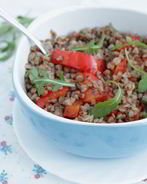 Теплый гречневый салат