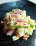 Картофельный салат с копченой курицей