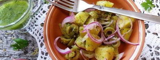 картофельный салат с красным луком и оливками. Шаг 9