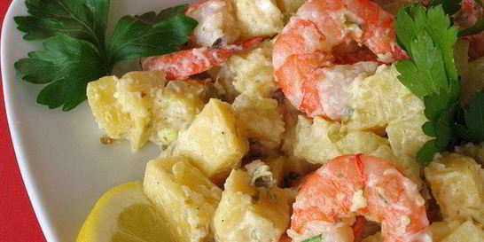 Картофельный салат с креветками