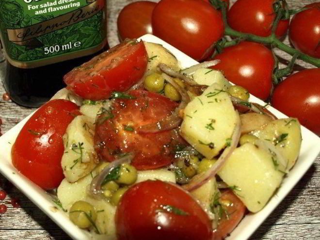 Рецепт картофельного салата с помидорами и укропом