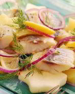 Картофельный салат с сельдью