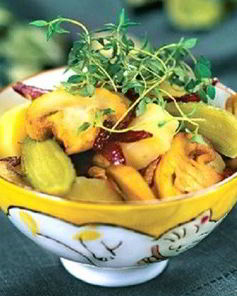 Картофельный салат с солеными огурцами и грибами