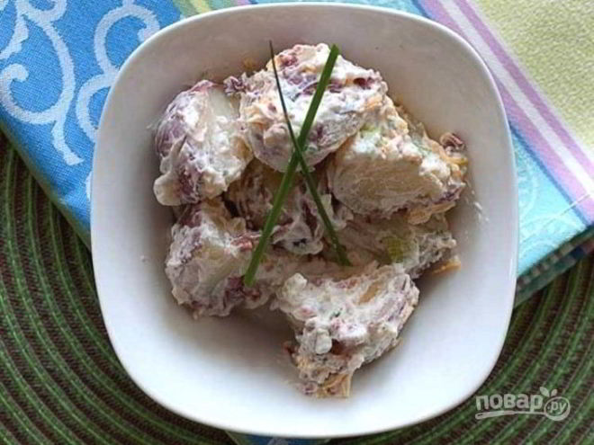 Рецепт картофельного салата с сыром