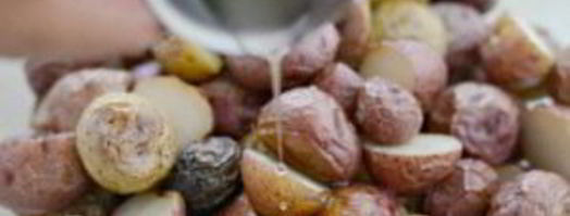 салат из картофеля и бекона. Шаг 4