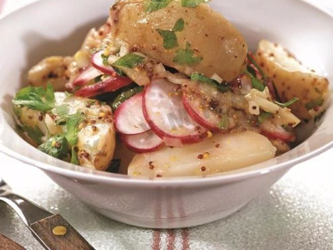 Рецепт салата из молодого картофеля