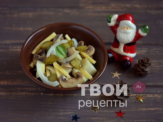 Рецепт салата с картофелем, шампиньонами и корнишонами