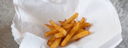 салат с жареной картошкой соломкой. Шаг 8