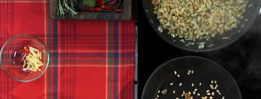 теплый картофельный салат с орехами. Шаг 4