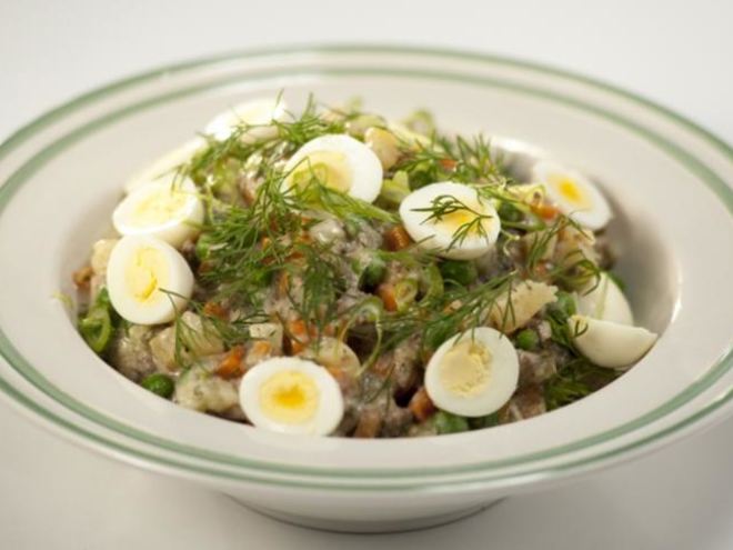 Рецепт оливье с говяжьей печенкой