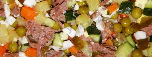 оливье с мясом. Шаг 11