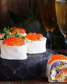 Оливье с рыбой в рулете