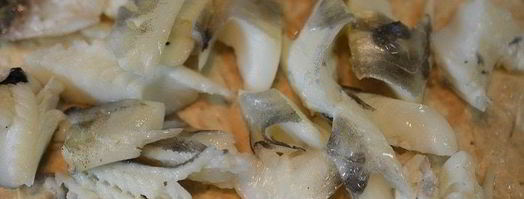 оливье с рыбой в рулете. Шаг 4