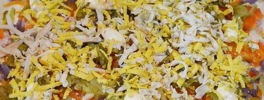 оливье с рыбой в рулете. Шаг 7