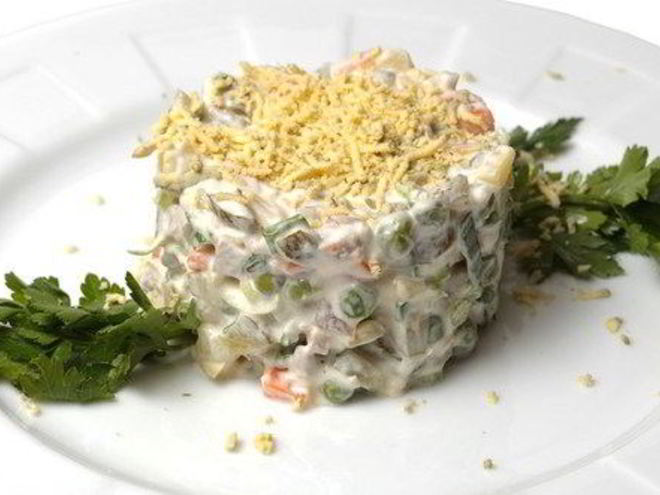 Рецепт оливье с яблоками