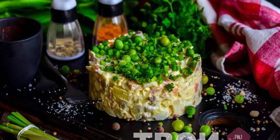 Оливье со скумбрией