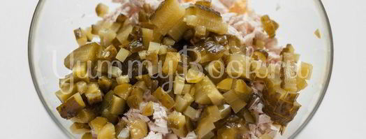 салат оливье без майонеза и картофеля. Шаг 4