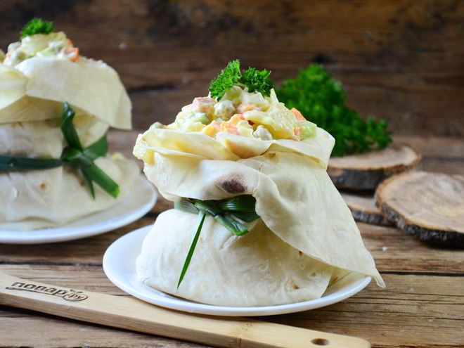 Рецепт салата оливье в лаваше