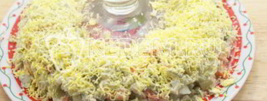 салат с курицей праздничное оливье. Шаг 9