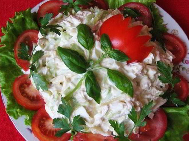 Рецепт салата день рождения с креветками и кальмарами