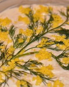 Мимоза с маслом и сыром