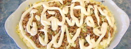 салат мимоза классический с консервой. Шаг 16