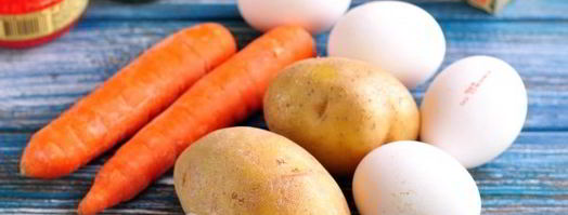 салат мимоза новогодний. Шаг 4