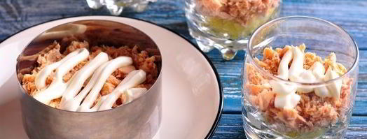 салат мимоза новогодний. Шаг 8