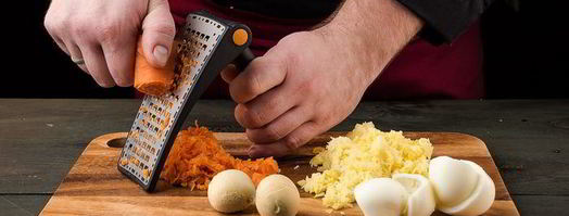 салат мимоза оригинальная. Шаг 3