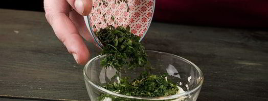 салат мимоза оригинальная. Шаг 4