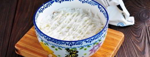 салат мимоза с картошкой. Шаг 8