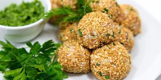 Салатные шарики