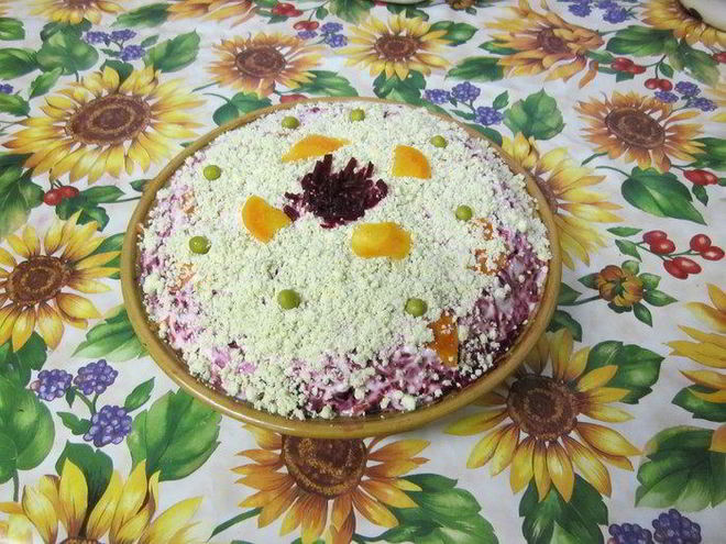 Рецепт новогодней селедки под шубой