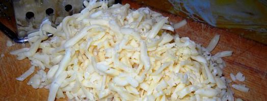 салат слоеный печень под шубой. Шаг 5